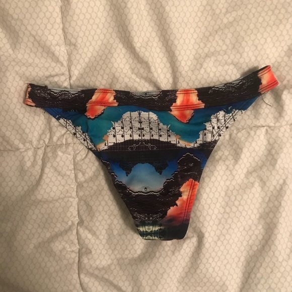 jolyn cheeky bathing suit bottoms, size xs - Picture 2 of 3